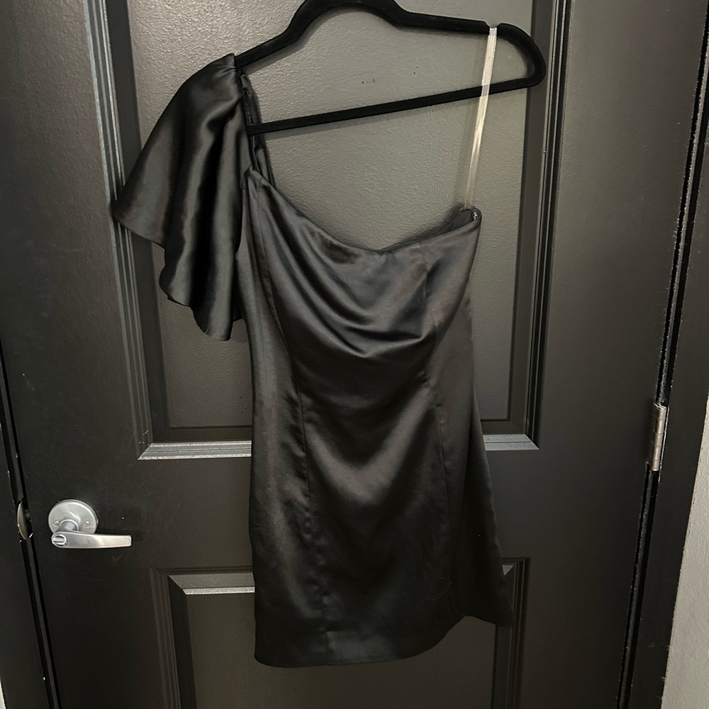 Fame and Partners x Free People Black One Shoulder Cocktail Dress Size 2